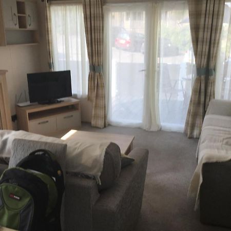 Lakeside Holiday Home Гастингс Экстерьер фото